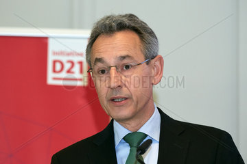 Hannes Schwaderer  Praesident der Initiative D21.