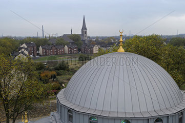Deutschland  Nordrhein-Westfalen- Merkez Moschee in Duisburg-Marxloh