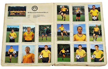 Borussia Dortmund  Bundesligamannschaft  Sammelbilder  1965