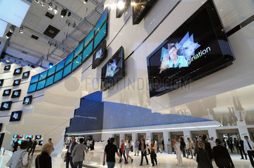 Berlin  Deutschland  IFA 2008  Samsung-Multimediawand