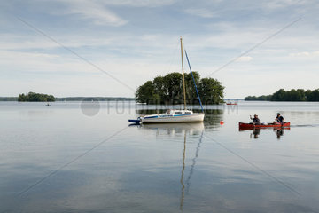 Ploen  Deutschland  Paddler auf dem Grossen Ploener See