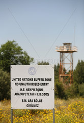 Nikosia  Zypern  Schild mit der Aufschrift United Nations Buffer Zone