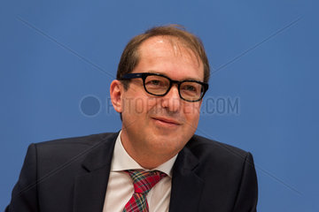 Berlin  Deutschland  Alexander Dobrindt  CSU  Bundesverkehrsminister