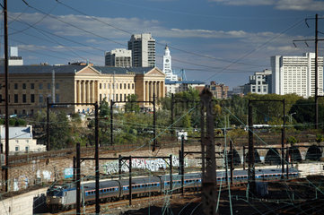 Philadelphia  Zug in der Innenstadt