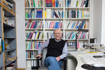 Berlin  Deutschland  Prof. Dr. Rolf Rosenbrock  Leiter der Forschungsgruppe Public Health
