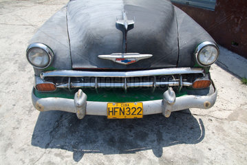 Havanna  Kuba  Detail eines schwarzen Chevrolet Oldtimers