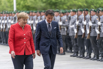 Merkel + Conte