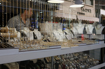 Nikosia  Tuerkische Republik Nordzypern  Juwelier in der Altstadt