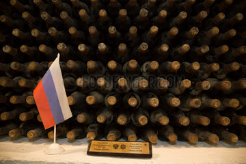 Republik Moldau  Weinkellerei Cricova SA  Weinsammlung von Wladimir Putin