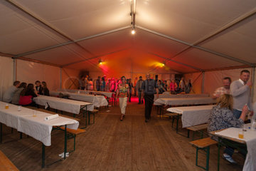 Gallin  Deutschland  Disco im Festzelt beim Schuetzenfest