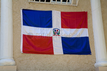 Puerto Plata  Dominikanische Republik  die Flagge der Dominikanischen Republik