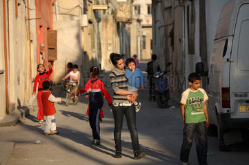 Nikosia  Tuerkische Republik Nordzypern  belebte Gasse in der Altstadt