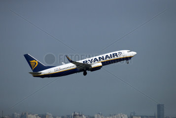 Berlin  Deutschland  startendes Flugzeug der Fluggesellschaft Ryanair
