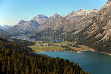 Surlej  Schweiz  Ausblick auf das Bernina Gebirge im Oberengadin