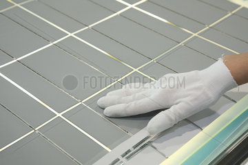 Berlin  Deutschland  Solarzellen des Solarenergieunternehmens Solon SE