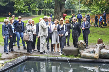 Bundespraesident Steinmeier besucht die Ausstellung Skulptur Projekte Muenster