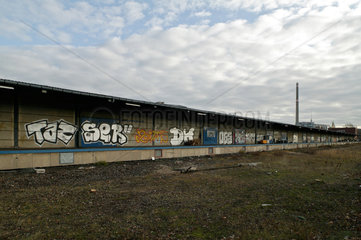 Berlin  Deutschland  Lagerhallen auf dem ehemaligen Hamburg-Lehrter Gueterbahnhof