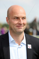 Hannover  Deutschland  Dirk Duffner  Sportdirektor des Fussballvereins Hannover 96