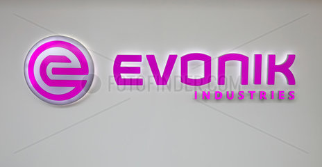Essen  Deutschland  Firmenlogo der Evonik Industries AG