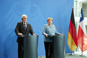 Berlin  Deutschland - Bundeskanzlerin Angela Merkel und der Praesident der Republik Chile  Sebastian Pinera.