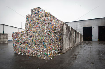 Berlin  Deutschland  auf dem Recyclinghof der Alba-Recycling GmbH