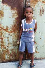 Santiago de Cuba  Kuba  Portraet eines Jungen