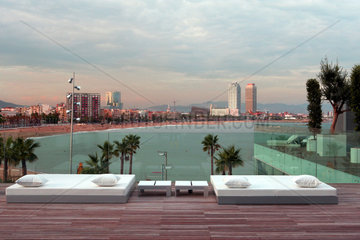 Barcelona  Spanien  Terrasse des W Barcelona von der Hotelkette W Hotels Worldwide