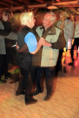 Rheinsberg  Deutschland  Senioren tanzen