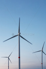 Heidenau  Deutschland  Windkraftraeder