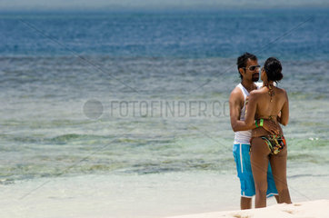 Punta Rucia  Dominikanische Republik  Touristen am Strand Paradise Island