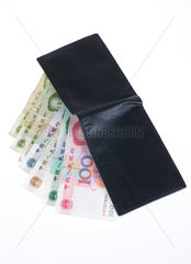 Berlin  Deutschland  Chinesische Yuan in einem Geldbeutel