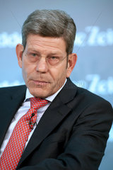 Bernhard Mattes