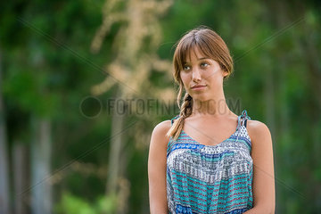 Young woman outdoors  portrait