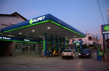 Girne  Tuerkische Republik Nordzypern  eine ALPET-Tankstelle
