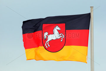 Cuxhaven  Deutschland  Landesflagge von Niedersachsen