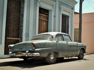 Santiago de Cuba  Kuba  Plymouth  Baujahr 1955