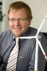 Bremerhaven  Deutschland  Dr. Hans-Gerd Busmann  Leiter des Bremerhavener Fraunhofer-Instituts