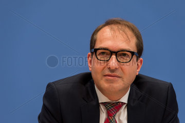 Berlin  Deutschland  Alexander Dobrindt  CSU  Bundesverkehrsminister