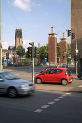 Duisburg  Deutschland  Strassenverkehr in der Umweltzone Ruhrgebiet