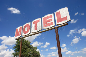 Groom  USA  altes Werbeschild mit der Aufschrift Motel
