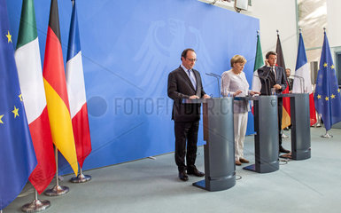 Hollande + Merkel + Renzi