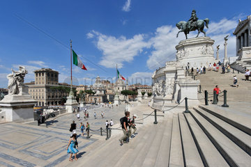 Rom  Italien  Freitreppe vor dem Monumento a Vittorio Emanuele II