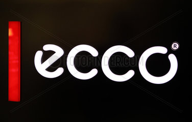 Hong Kong  China  Logo des Schuhherstellers Ecco