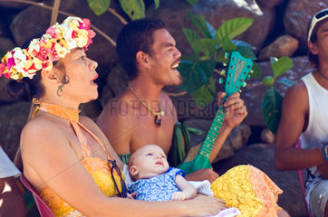 Hakahau  Franzoesisch-Polynesien  polynesische Darbietung