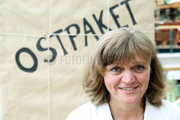 Berlin  Deutschland  Bianca Schaeler  Inhaberin des Geschaeftes Ostpaket
