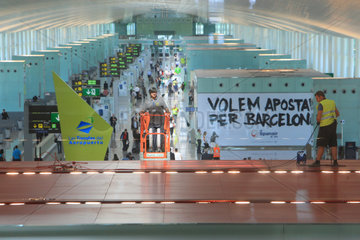 El Prat de LLobregat  Spanien  neue Halle fuer den Flughafen von Barcelona