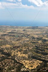 Kantara  Tuerkische Republik Nordzypern  Blick zu der Bucht von Gazimagusa