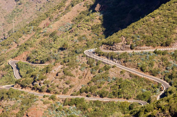 Masca  Spanien  Serpentinen im Teno-Gebirge auf Teneriffa