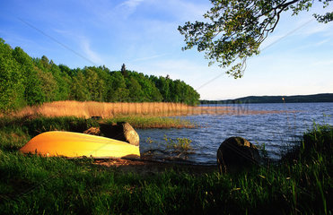 Flen  Schweden  Landschaft an einem See