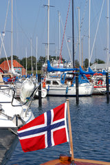 Hals  Daenemark  Segelboote im Hafen